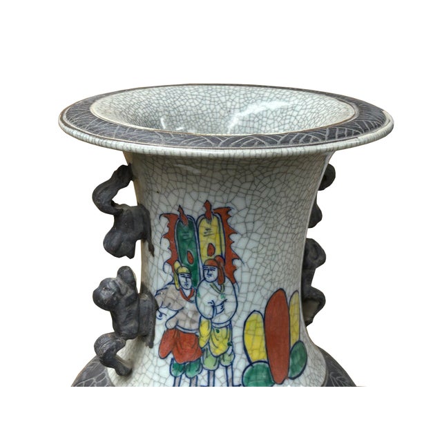 Orient Crackle Gray Warrior Graphic Artistic Pottery Ceramic Vase For Sale - Image 13 of 17