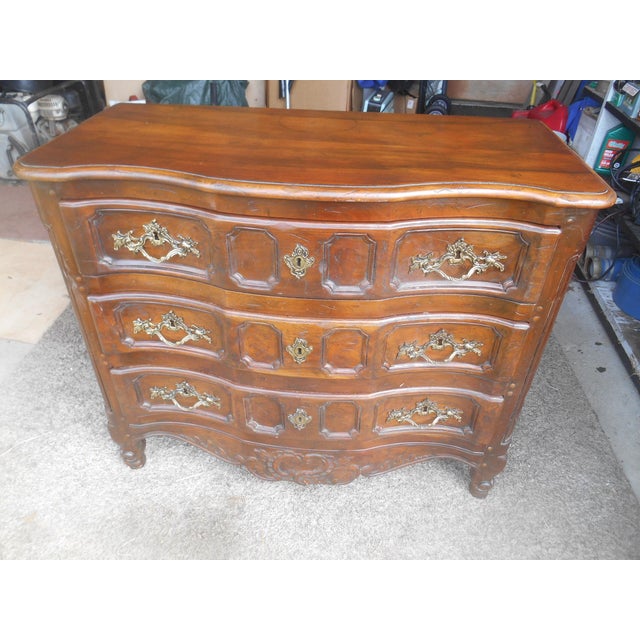 I have a gorgeous Baker Furniture French Provincial Louis XV Style Bachelor Chest of Drawers. This three drawer chest has...