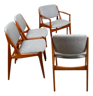Arne Vodder Set of 4 (1 Arm + 3 Side) Pivot Back Dining Chairs