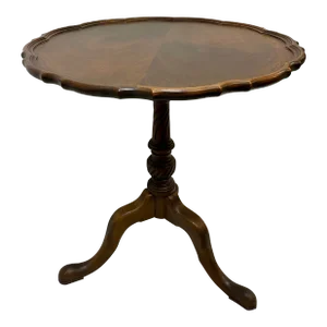 Antique Early American Mahogany Pie Crust Tilt Top Table - Circa 19th Century