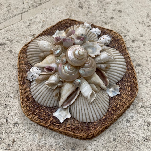 1960s Vintage Sea Grass Lidded Basket For Sale - Image 5 of 7