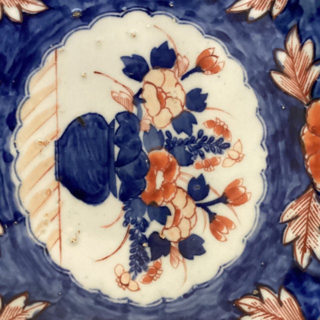 Japanese Antique Japanese Porcelain Hand Painted Imari Oval Scalloped Platter Circa 1900s For Sale - Image 3 of 12