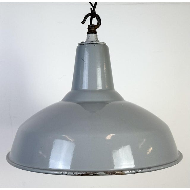 Metal British Industrial Grey Enamel Factory Pendant Lamp, 1960s For Sale - Image 7 of 17
