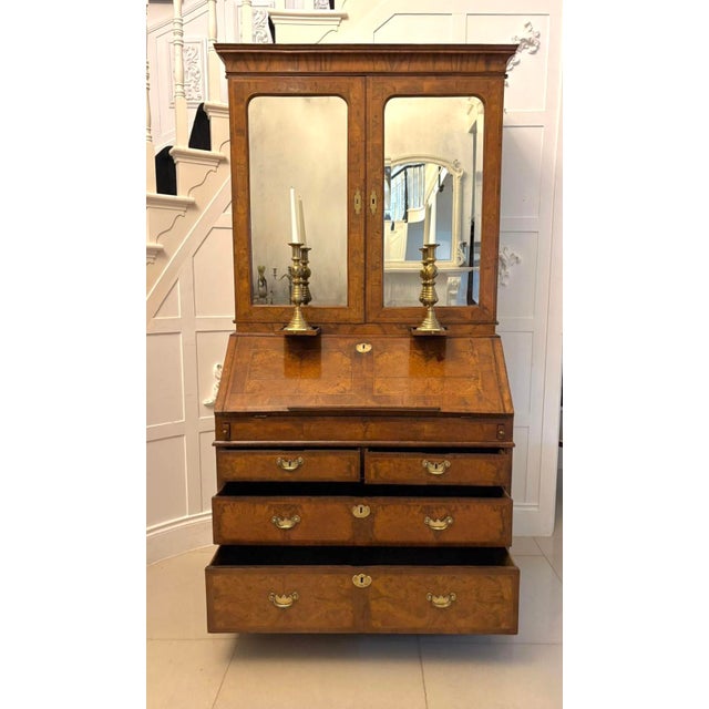 Early 18th Century Antique George I Figured Walnut Bureau Bookcase with Secretaire, 1720 For Sale - Image 5 of 18