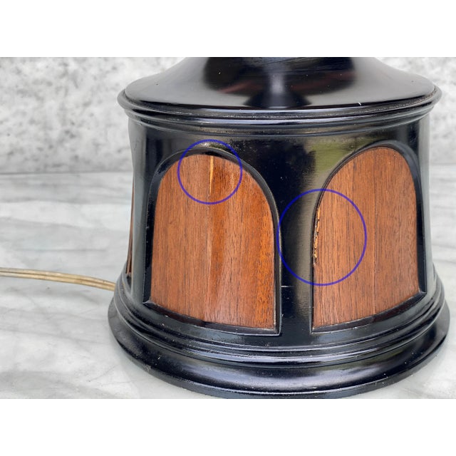 Mid-Century Modern Sculpted Teak & Lacquer Table Lamp by Richard Barr for Laurel For Sale - Image 6 of 12