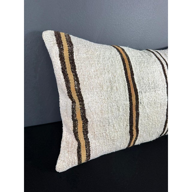 Contemporary Turkish Hemp Pillow Cushion Natural Beige Brown Pillow Cushion Cover 16" x 24" For Sale - Image 3 of 4