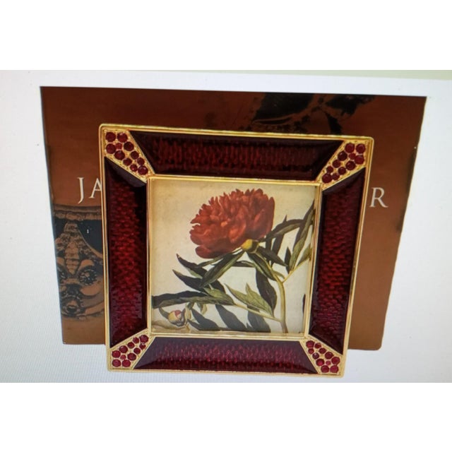 Art Deco Jay Strongwater Leland Red Square Enamel Picture Frame W/ Box For Sale - Image 3 of 5