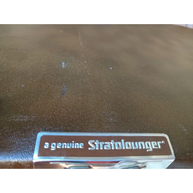 Discover the ultimate in retro comfort and style with this rare, genuine Stratolounger recliner. A true vintage piece,...