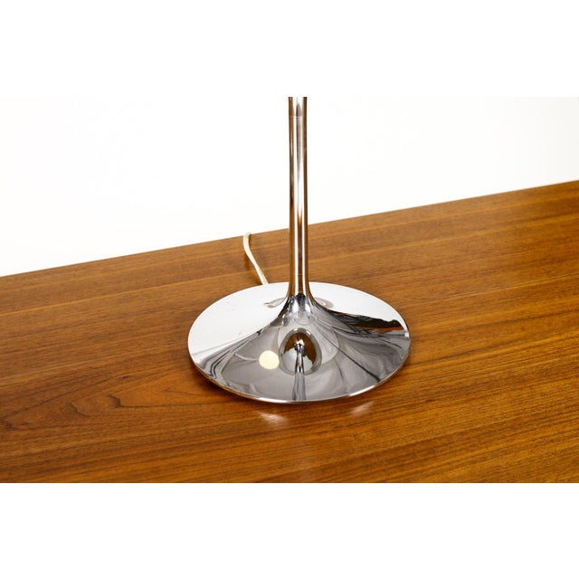 1960s Vintage Mid-Century Modern Bill Curry Chrome Smoked GlassTable Lamps - a Pair For Sale - Image 5 of 5