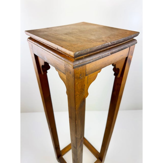 Wood Vintage Rustic Wood Tall Plant Stand With Scalloped Brackets For Sale - Image 7 of 12