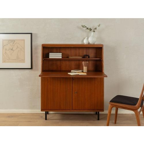 1960s Bureau Very good workmanship High-quality materials Made in Germany Working Height: 79.0 cm Width: 100 cm Height:...