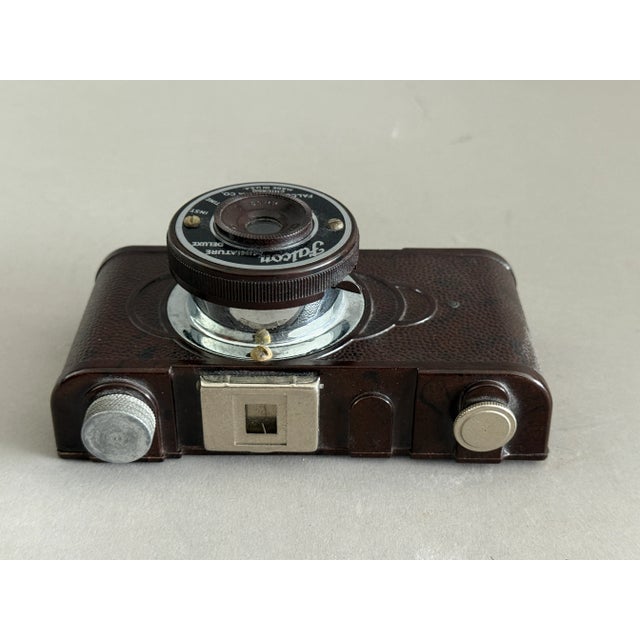 Vintage Falcon 1947 Brown Bakelite Miniature Camera Chicago For Sale - Image 9 of 9