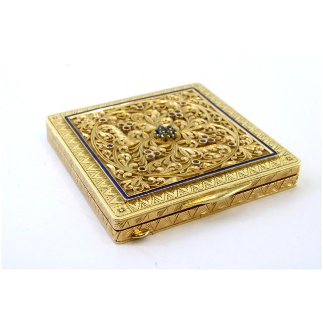 Gold Toiletry Box with Geometric Relief Figures, Enamelled Panel, Chiseled Casing with Cutouts, Mirror and Powder Puff Net For Sale - Image 12 of 14