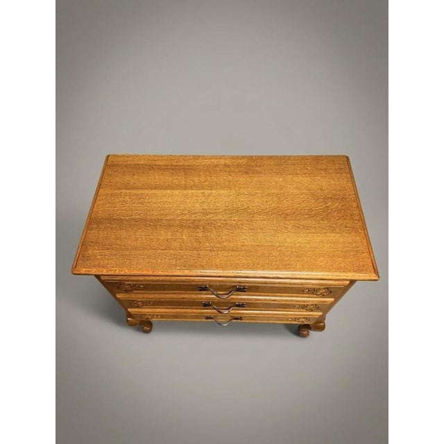 Mid-Century French Oak Chest of Drawers For Sale - Image 3 of 5