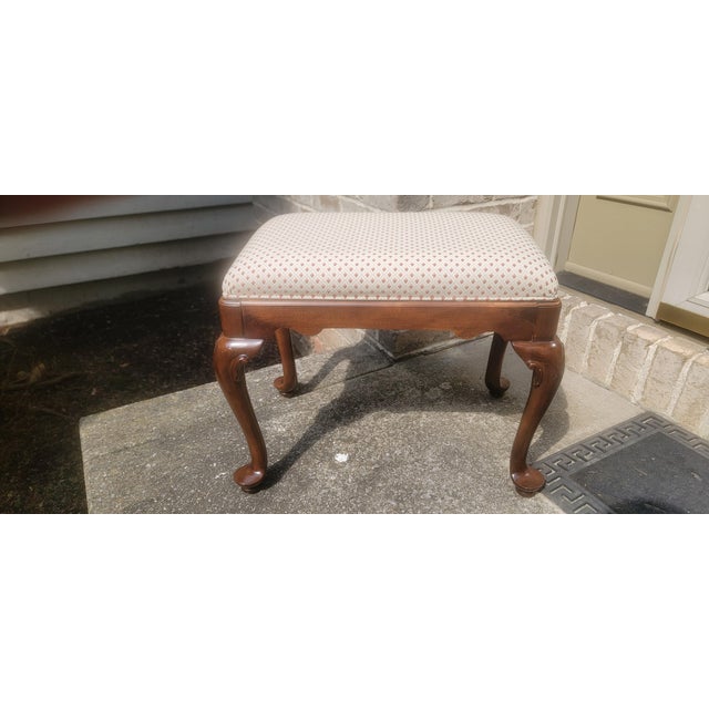 Ethan Allen Vintage Ethan Allen Traditional Classics Bench For Sale - Image 4 of 16