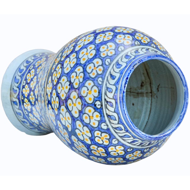Early 20th Century Handmade Blue & Orange-Patterned Andalusian Ceramic Vase For Sale In New York - Image 6 of 10