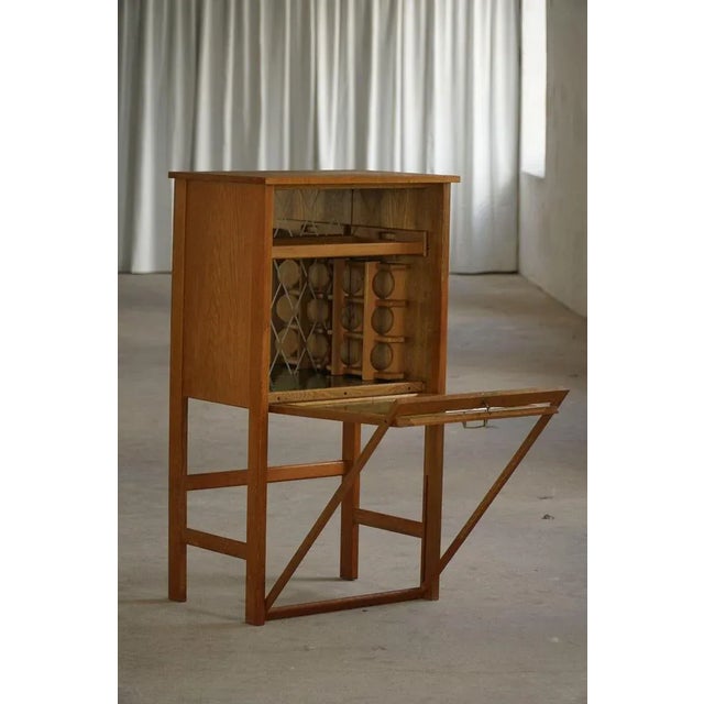 Mid-Century Modern Danish Bar Cabinet in Oak with Green Glass, 1960s For Sale - Image 6 of 18