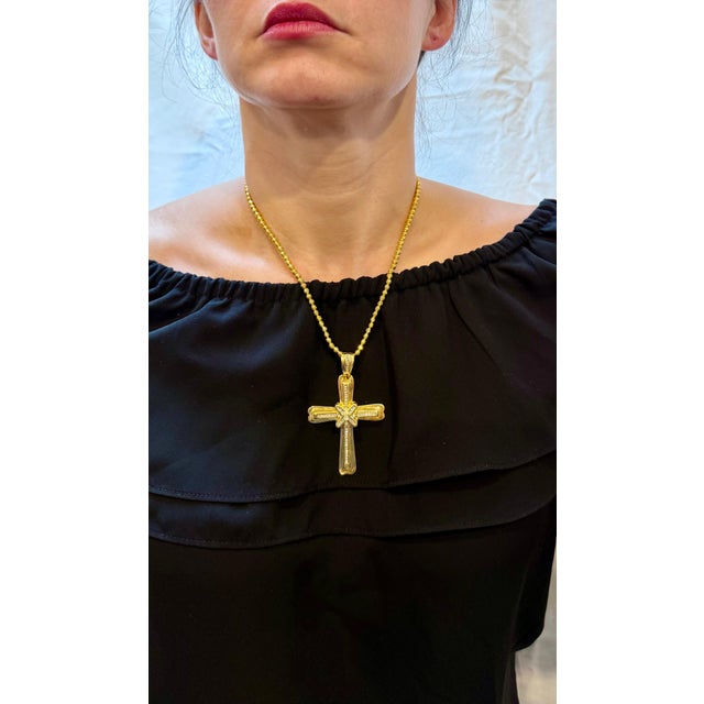 2.8 Ct White Diamond Big Cross Pendant in 14 Kt Yellow Gold with Big Bail 21.5gm For Sale - Image 12 of 18