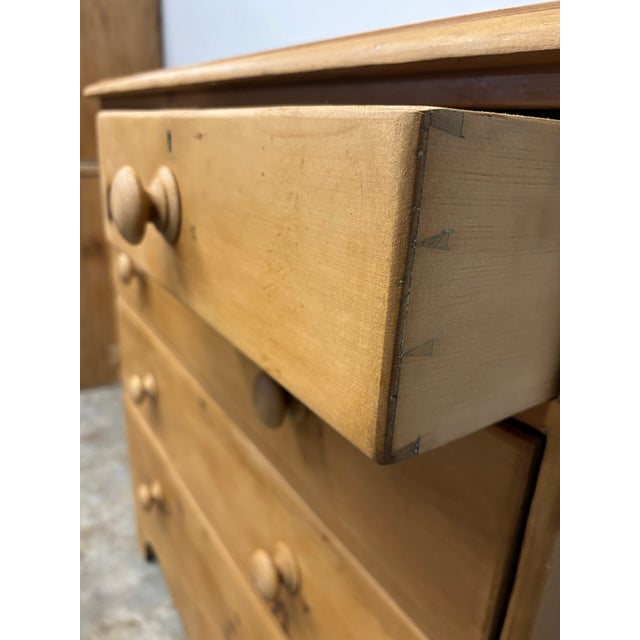 19th Century 19th Century English Pine Chest of Drawers For Sale - Image 5 of 8