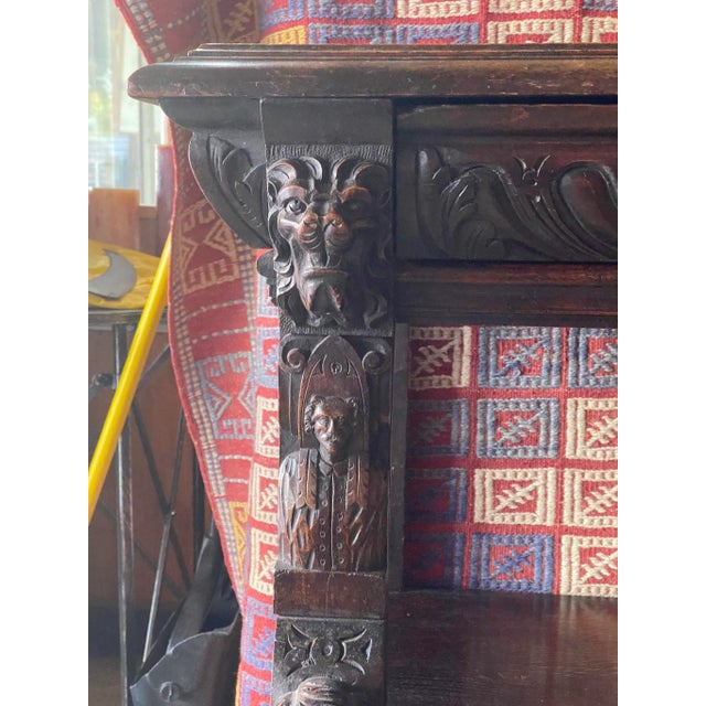 Lion Carved 3 Tier Server England, Circa 1860 For Sale - Image 6 of 13
