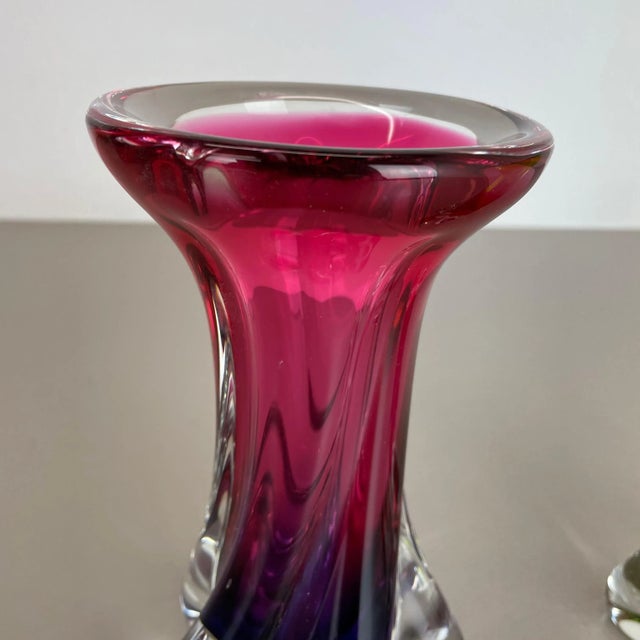 Glass Vintage German Vase in Hand Blown Crystal Glass from Joska, 1970s, Set of 2 For Sale - Image 7 of 18