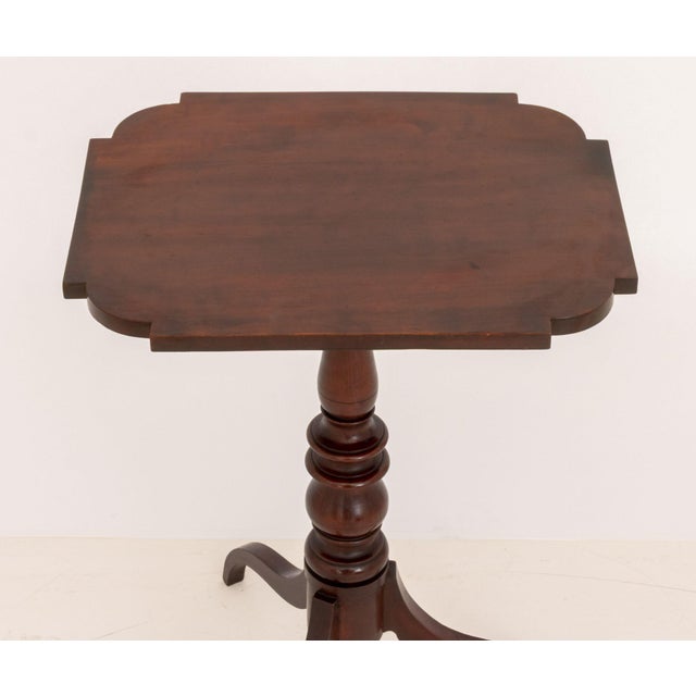 English Sheraton Style Tilt-Top Mahogany Tea Table For Sale - Image 3 of 9