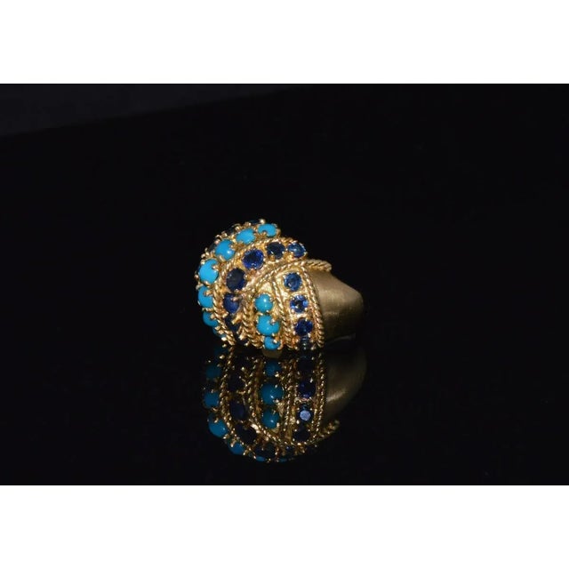 Metal Estate Natural Sapphire Turquoise 18k Solid Gold Cocktail Domed Ring, Size 6.25 For Sale - Image 7 of 10