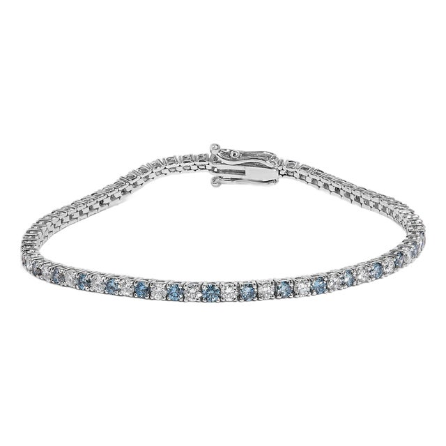 14K White Gold 4.0 Cttw Alternating White and Blue Lab Grown Diamond Tennis Bracelet - 7" inches For Sale
