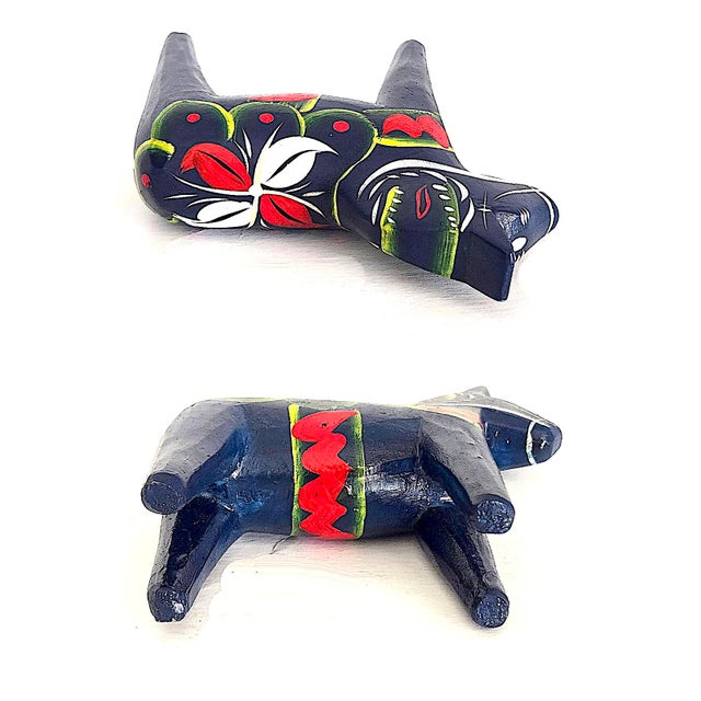 Navy Blue Swedish Folk Art Vintage Hand Painted Dala Horse For Sale - Image 8 of 11