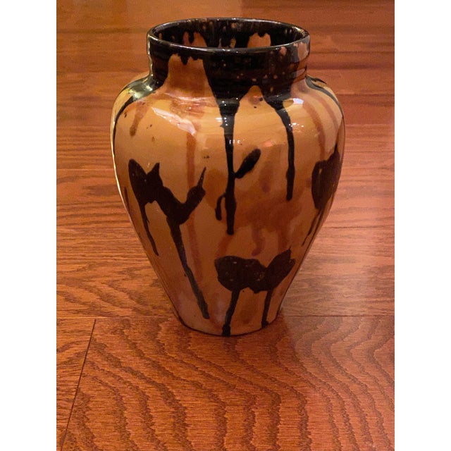Tan Vintage 1970s Brena Oaxaca Mexico Deco Tricolor Drip Glaze Vase For Sale - Image 8 of 10