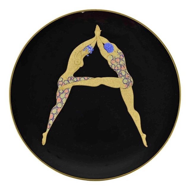 1980s Italian Erté Alphabet Plate in Color Ceramic, 1986 For Sale - Image 5 of 5