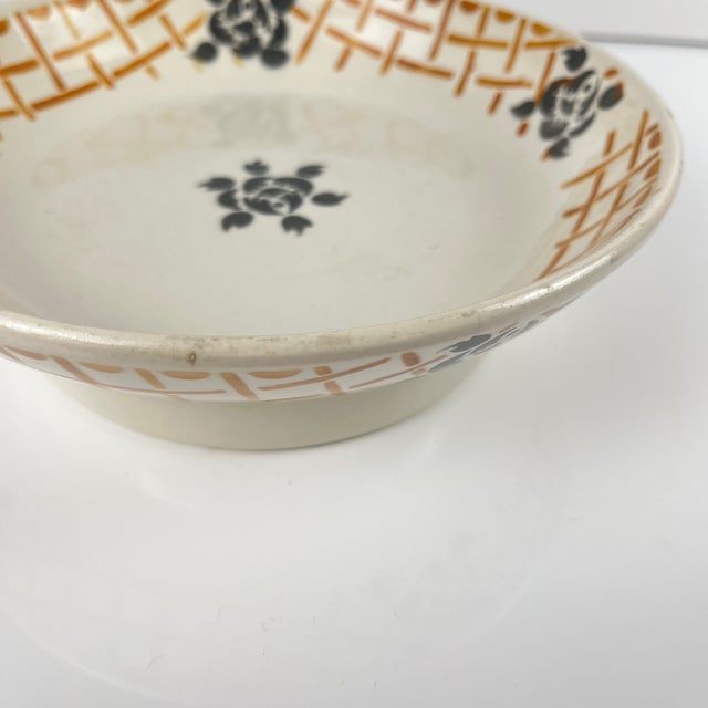 Black Earthenware Plate on Pedestal from Badonviller Roscoff, 1930 For Sale - Image 8 of 12