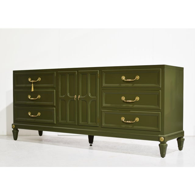 Mid 20th Century Mid Century Traditional Dresser Sideboard by Union National Jamestown Ny in Green - Newly Painted For Sale - Image 5 of 14