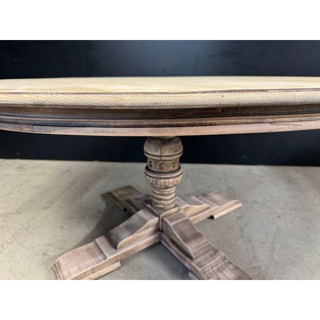 Large Farmhouse Round Dining Table in Oak, 1940 For Sale - Image 11 of 18