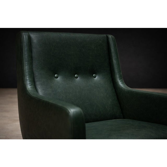 “Holperin” Armchair in Green Leather & Rosewood, Sergio Rodrigues for Oca, 1962 - Lot 364A For Sale In New York - Image 6 of 16