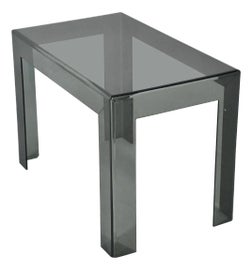 Example of Les Prismatiques Tables