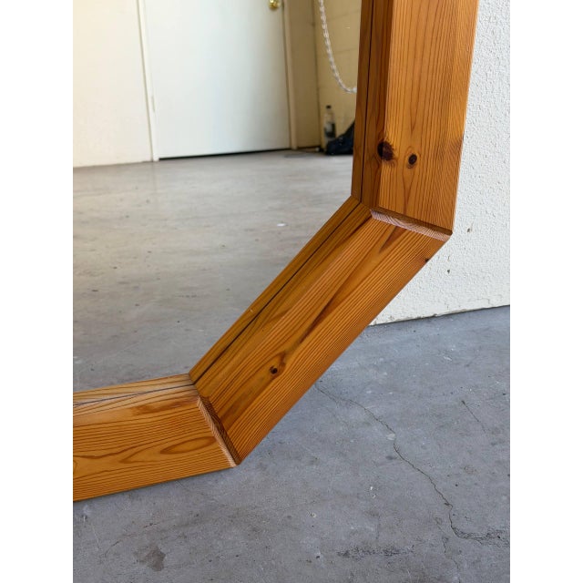 Danish Pinewood Octagon Wall Mirror – Vintage MCM Accent Mirror 1960s For Sale - Image 9 of 9