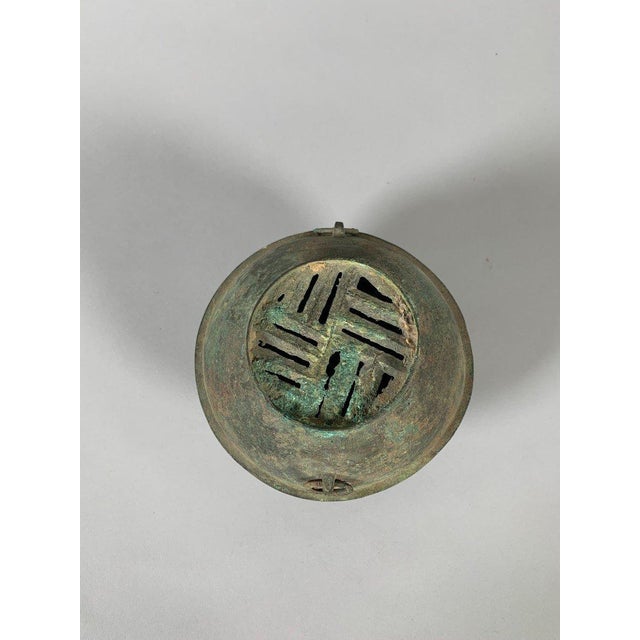 Metal Bronze Offering Steamer, Han Dynasty, 206 BC-220 AD, Chinese Archaeology For Sale - Image 7 of 12