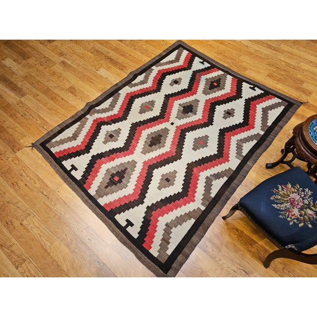 Vintage Native American Navajo Rug, Handwoven Wool, Eye Dazzler Pattern, 5x7 For Sale - Image 11 of 11