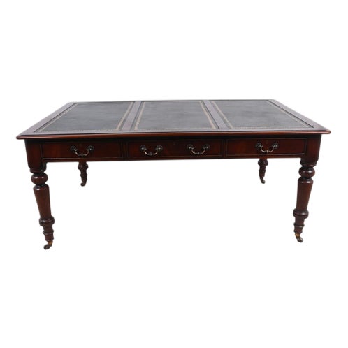 Victorian Mahogany Library Table or Desk, 1880 For Sale