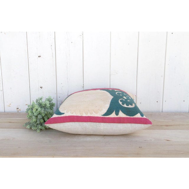 Dawn Dew Vintage Suzani Pillow For Sale In Los Angeles - Image 6 of 9