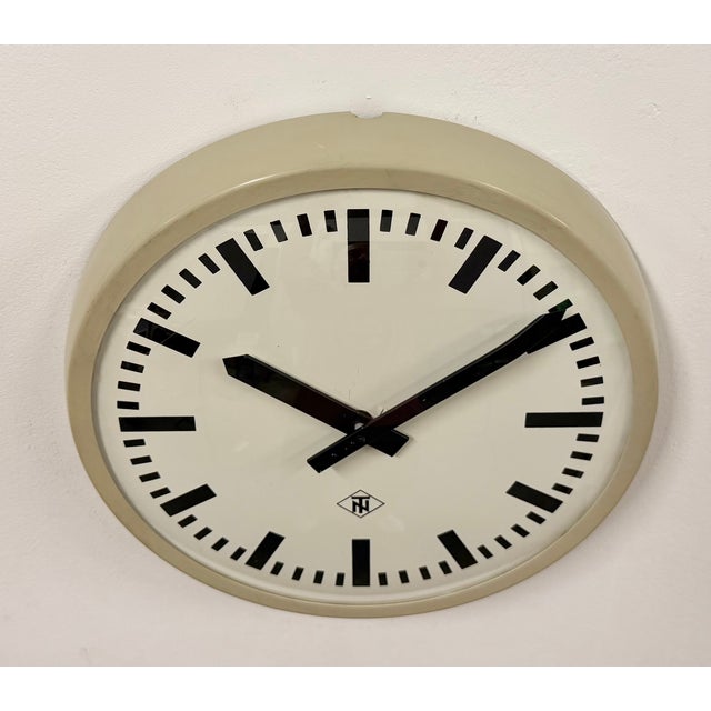 Vintage Industrial Wall Clock from TN, 1960s For Sale - Image 4 of 16