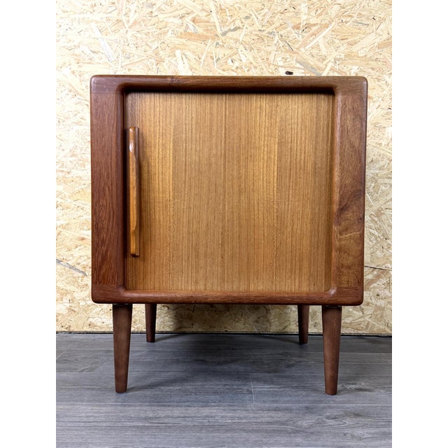 1960s/70s Teak Sideboard Credenza Cabinet Danish Modern Design Denmark 70s Item: Sideboard Manufacturer: Unknown...