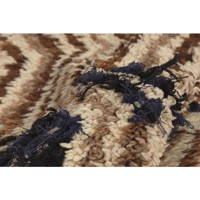 Vintage Azilal Moroccan Rug, 02'04 X 06'02 For Sale In Dallas - Image 6 of 10