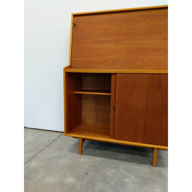 1960s Vintage Mid Century Modern Teak Secretary Desk by Herbert E. Gibbs For Sale - Image 5 of 8