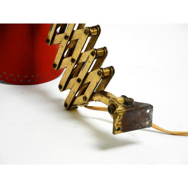 Mid-Century Brass Extendable Scissor Wall Lamp with Aluminum Diabolo Shade in Red and Brass, 1950s For Sale - Image 9 of 18
