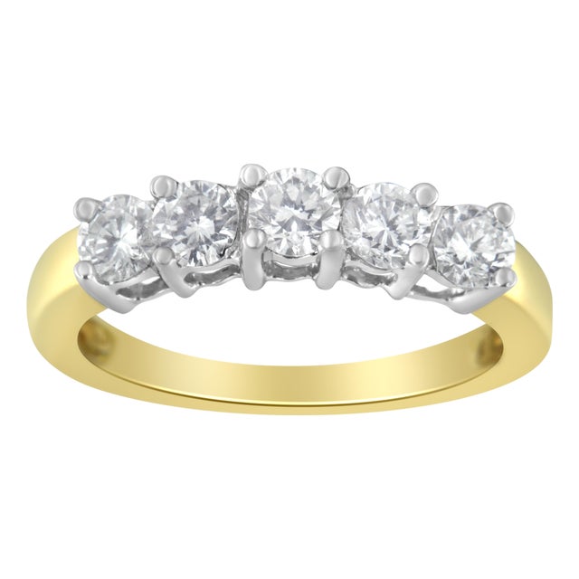 14KT Two Toned Gold 5 Stone Diamond Ring (1 cttw, H-I Color, SI1-SI2 Clarity) - Size 7 For Sale
