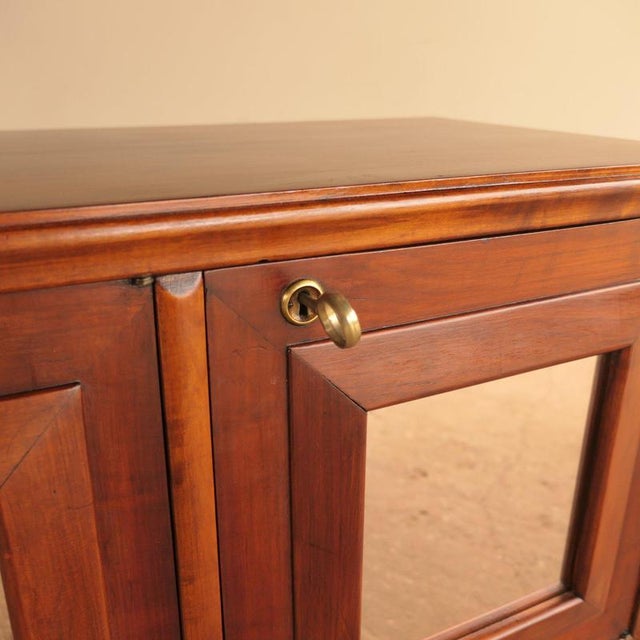 Wood Rose Mirrored Sideboard in Wood For Sale - Image 7 of 18