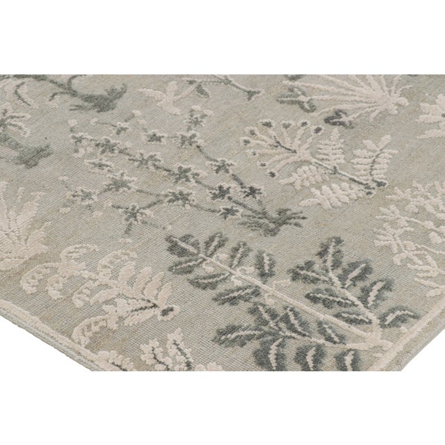 Rug & Kilim’s Modern Block Print Rug in Silver-Gray & Teal with Floral Patterns - 5x7 For Sale In New York - Image 6 of 7