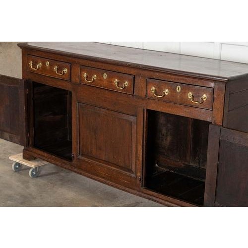 George III English Oak Dresser Base, 1790s For Sale - Image 12 of 18